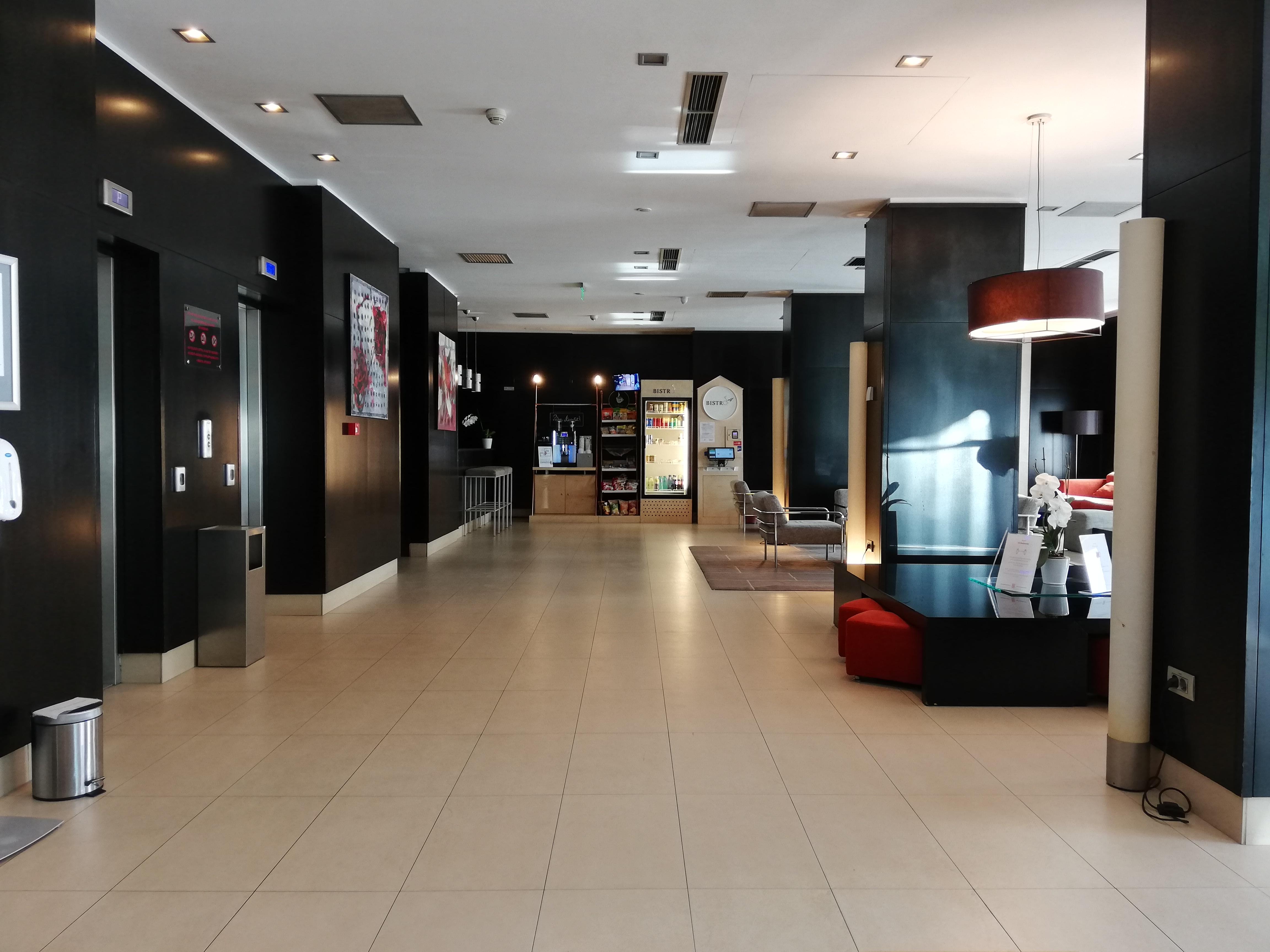Hotel Ch Bucureşti Ngoại thất bức ảnh